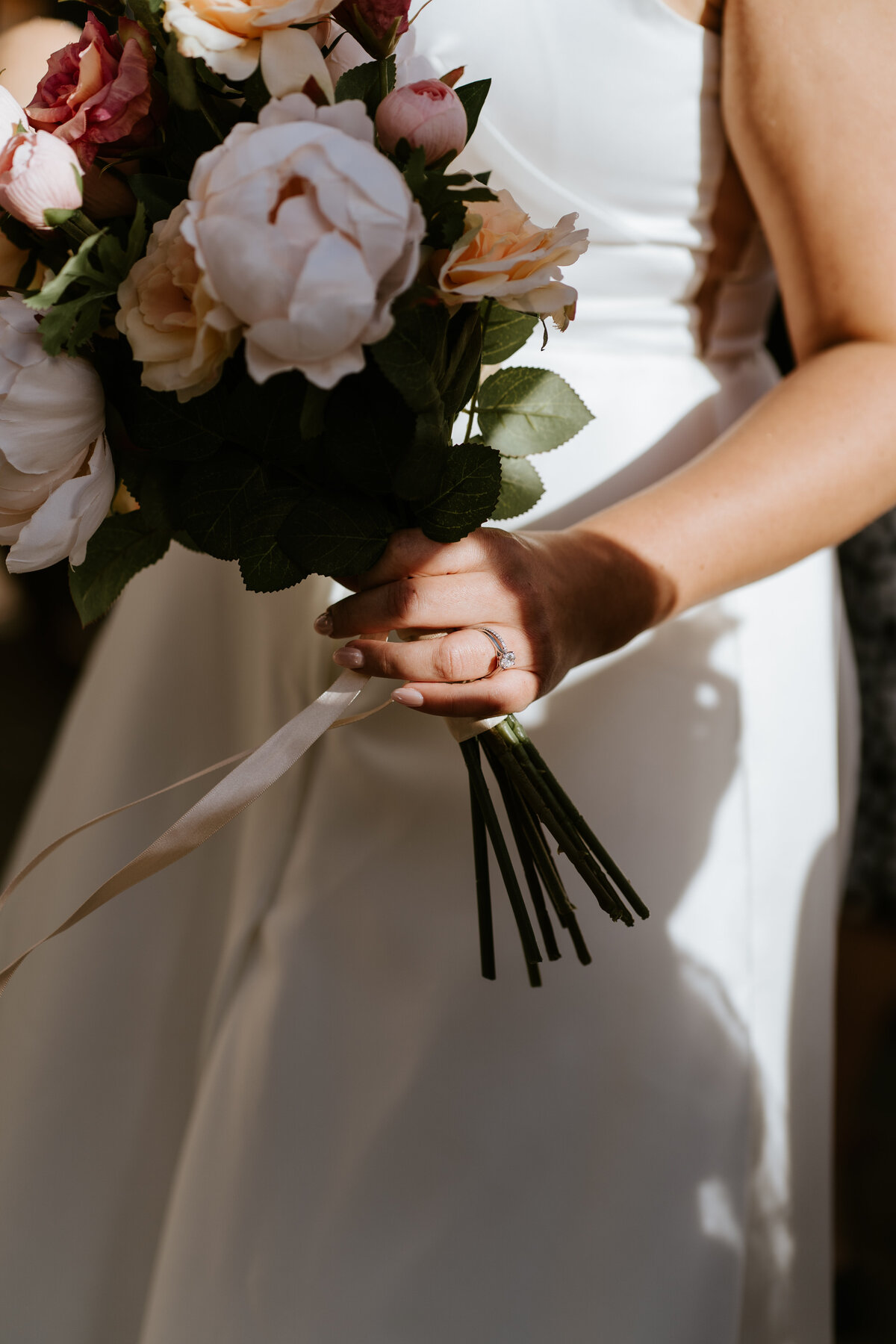 GraceDovePhotography_Jessica&Matthew_SneakPeeks-33