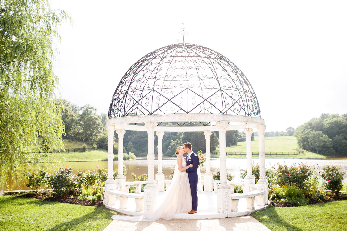 Virginia Wedding Photographer Tara Card Photography