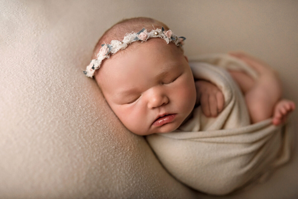 columbus-newborn-photographer-whispyshadesphotography-49