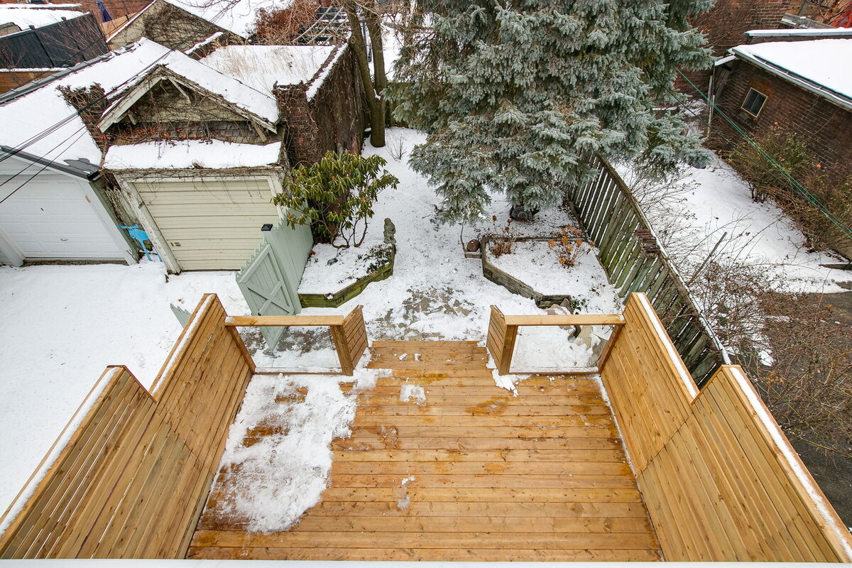 75-web-or-mls-74_010_Backyard