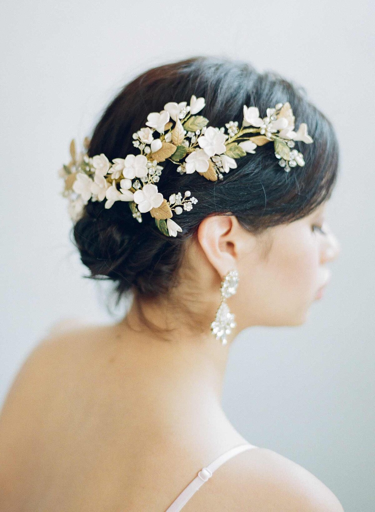 827c-bridal-flower-hair-comb-accessory-twigs-_-honey-MAIN-CROP