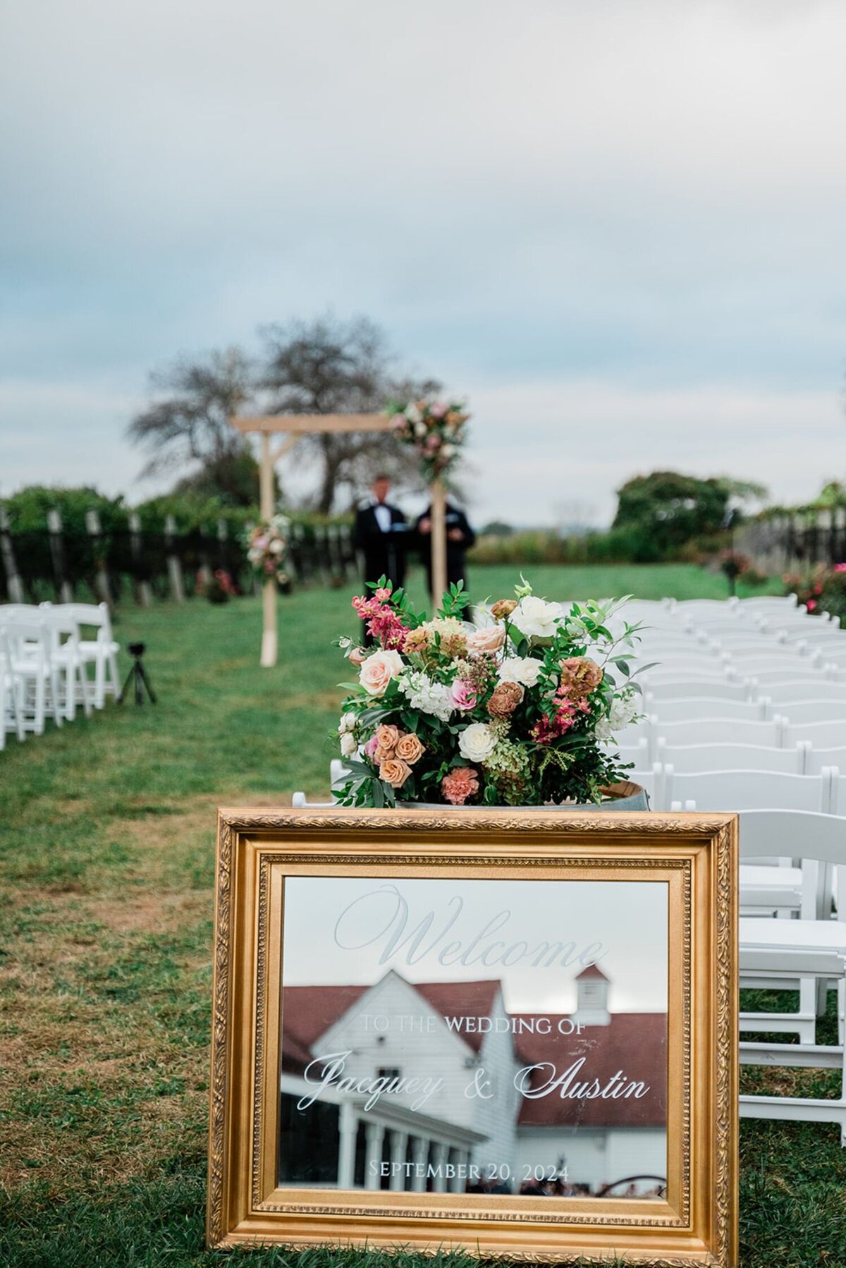 jonathan-edwards-winery-wedding-margit-anne-photography-01