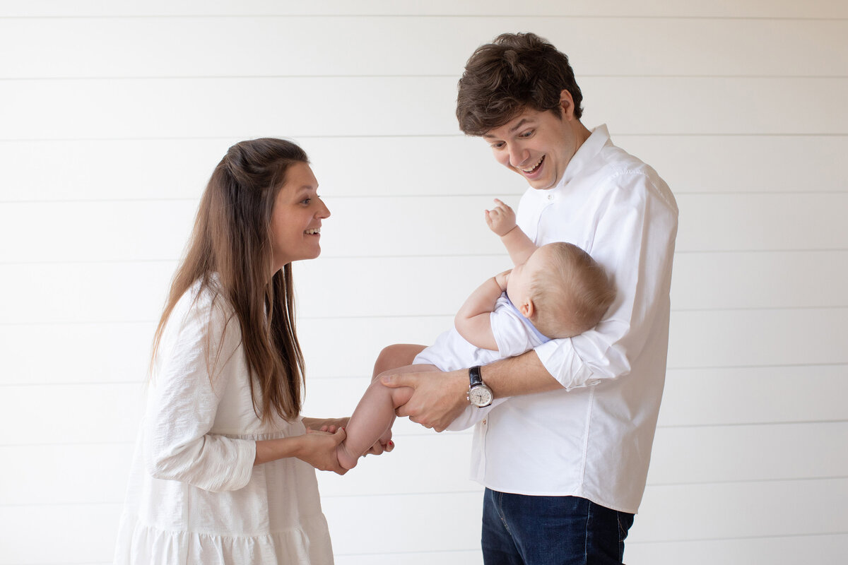 family-photo-with-baby