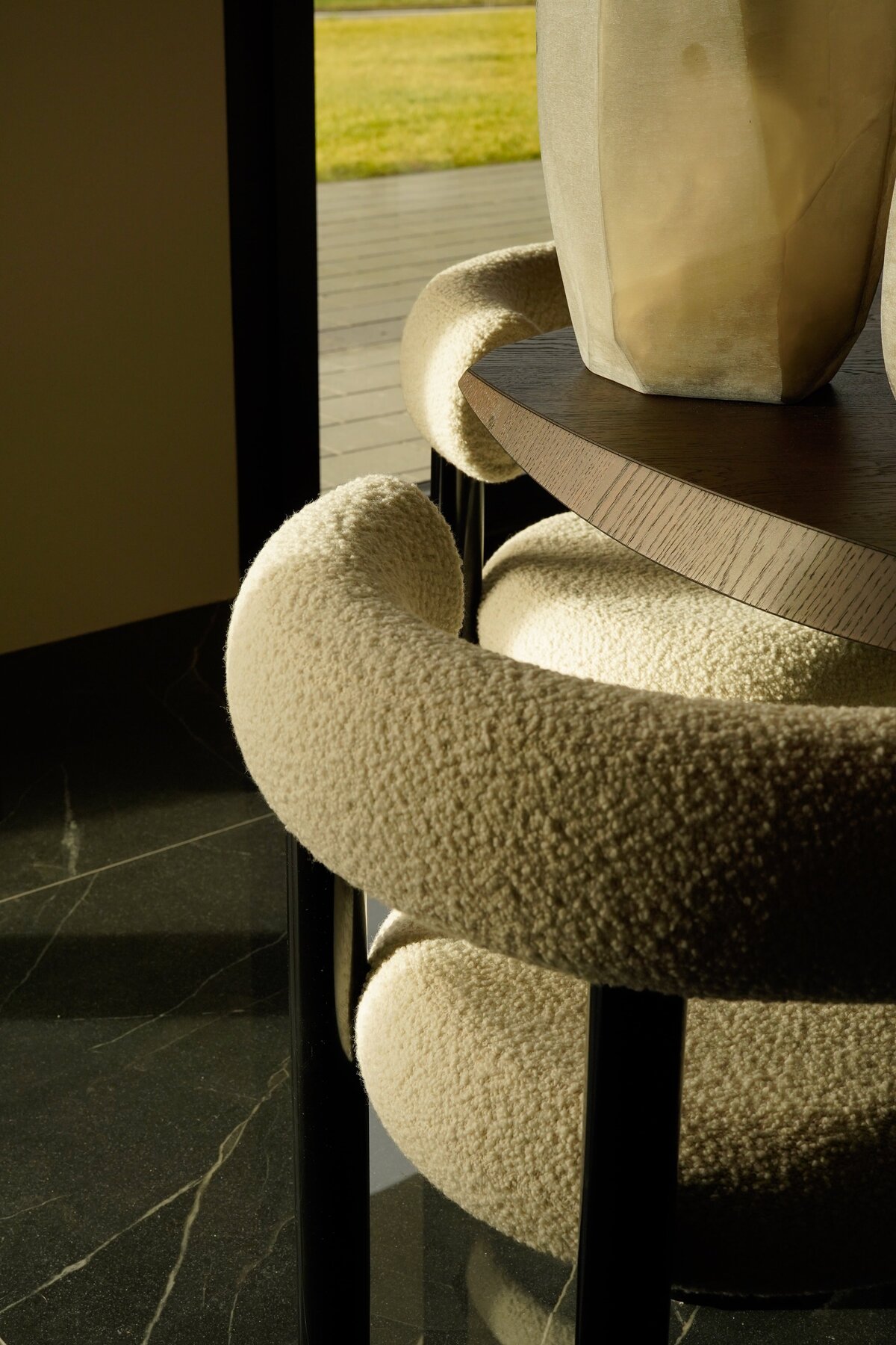 judith-schleicher-interior-design-cham-zug-photo-by-meralunastudio (4)