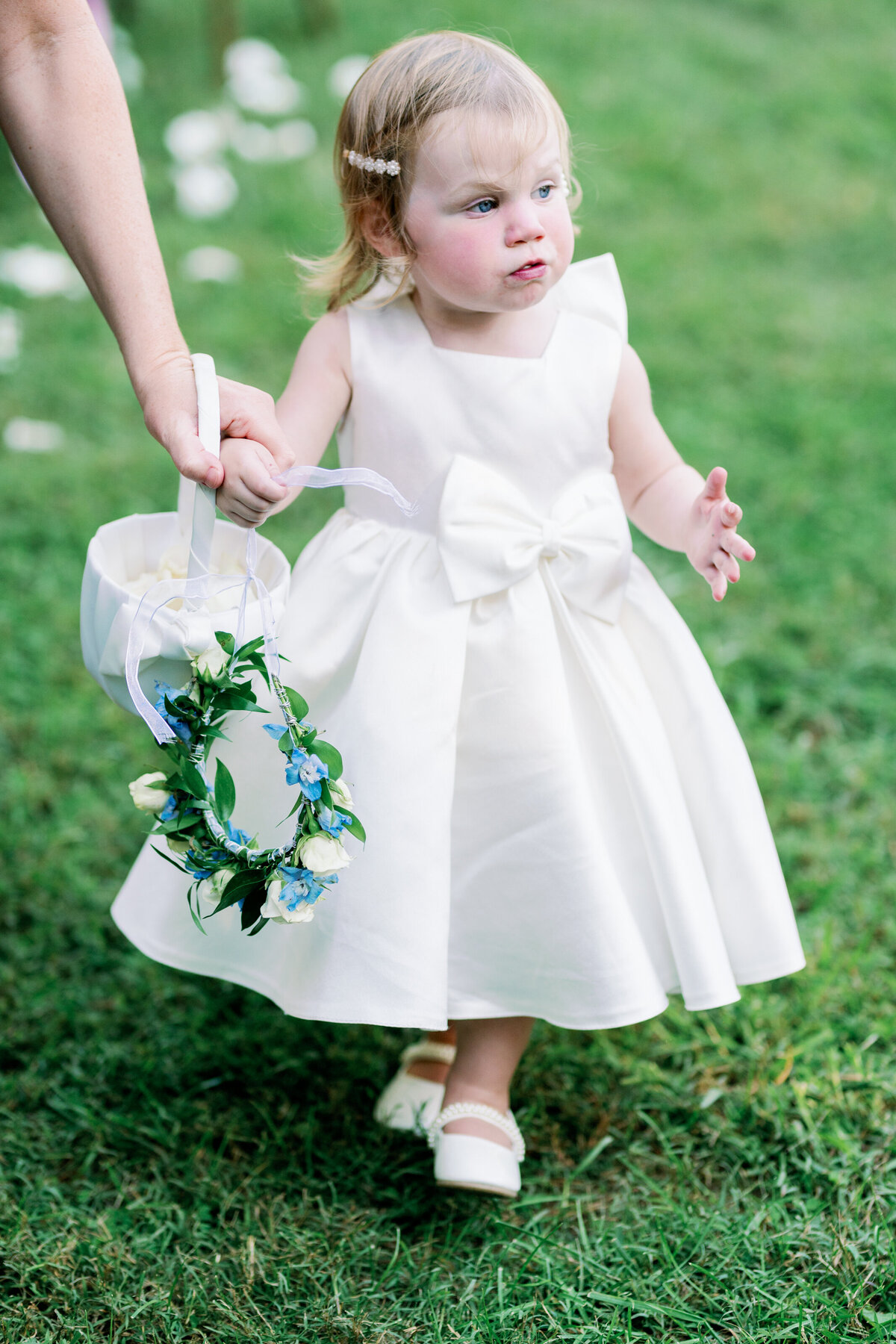 Hannah & Harrison - Dara's Garden- East Tennessee Wedding Photographer - Alaina René Photography-243