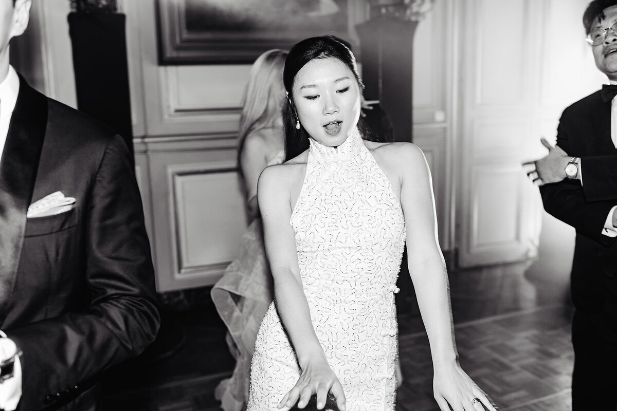 MorganeBallPhotography-Wedding-ZoeEdward-13-ChateauChamplatreux-Party-174-4931