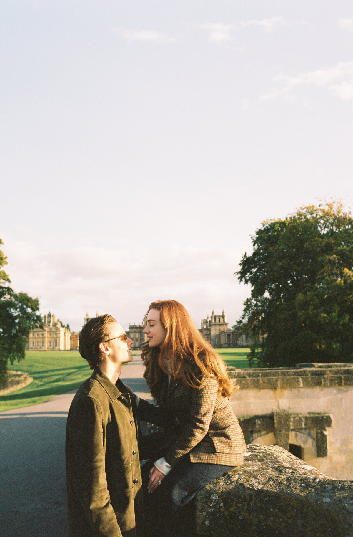 blenheim-palace-couple-portraits-analogue-4