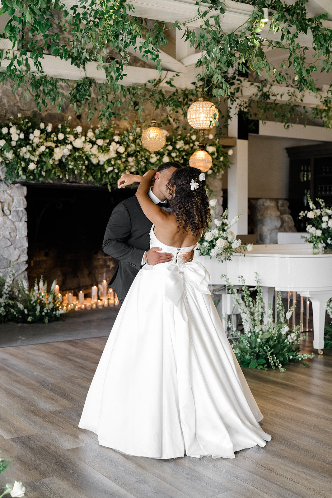 Emerald City Flowers Luxury & Elegant Floral Design in Seattle — Taryn and Alec Wedding Portfolio Photo 20