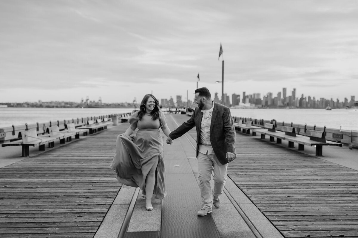 north-vancouver-engagement-session-37