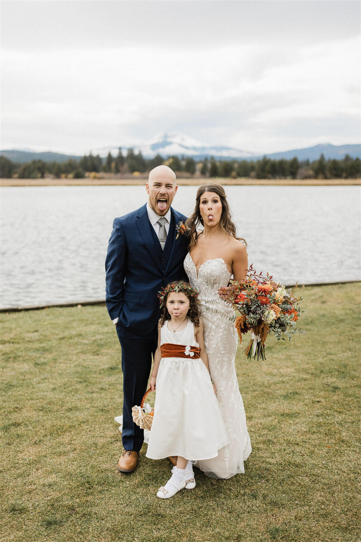 black-butte-ranch-sisters-oregon-wedding-010