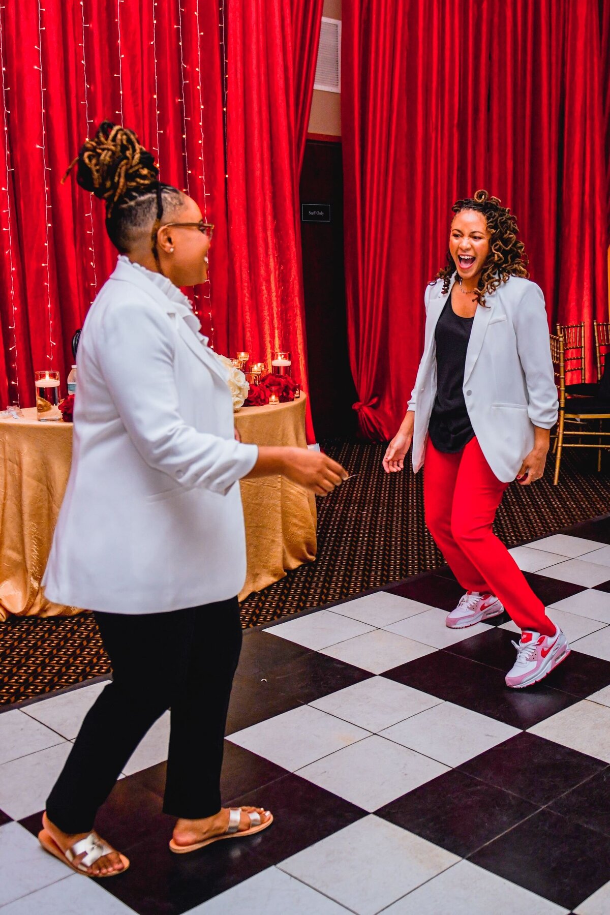 44 - Mahaffey Theater LGBTQ+ Wedding Dancing - Tampa Bay Wedding Planner