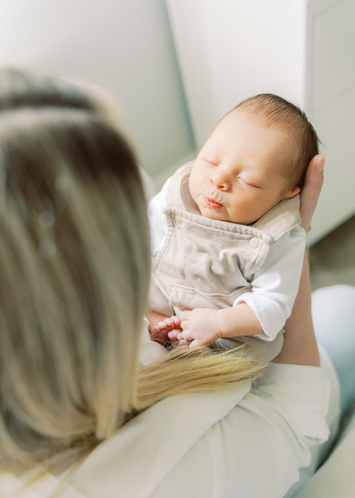 06.22.24 Sotelo Lifestyle Newborn Portraits Chicago.monicamirandaphotography-42_websize