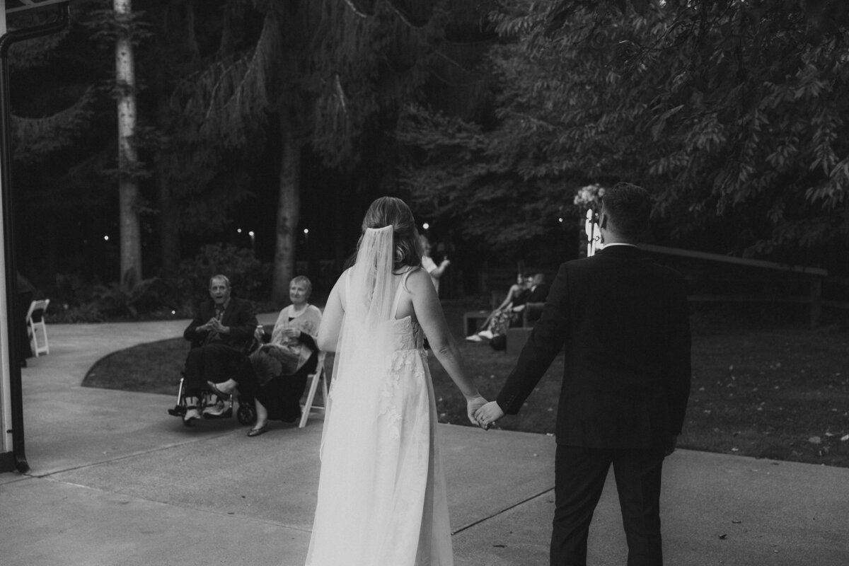 Vice_Wedding_with_Seattle_Wedding_Photographer_Jen_Lynn_Photography_2024-631