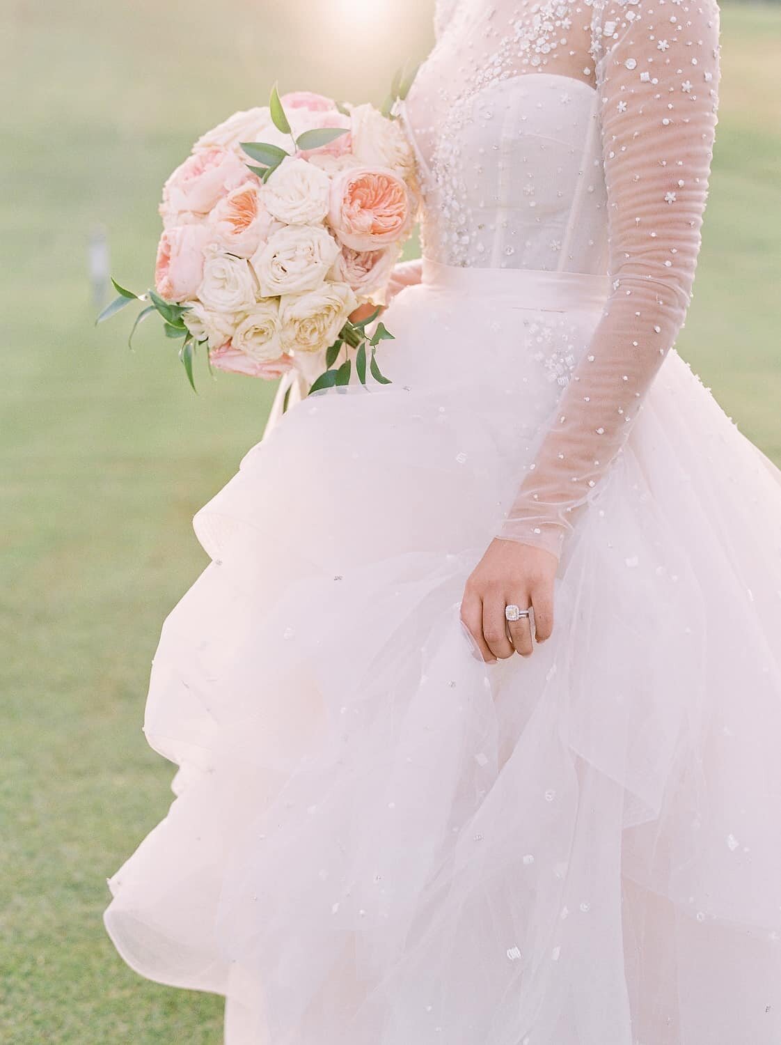 Anantara-Villa-Padierna-Palace-Wedding-bride-and-bouquet-Marbella-Spain-by-Julia-Kaptelova-Photography-347