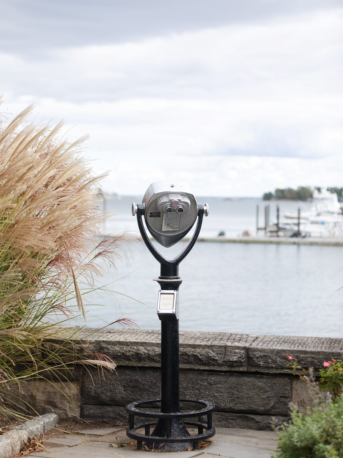 best afforadable elopement and wedding photographer in new york city and new jersey mamaroneck beach and yacht club ceremony and reception-65