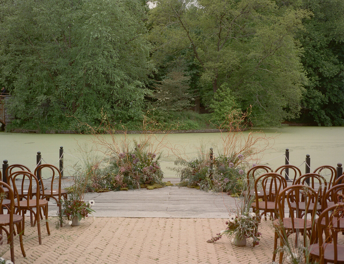 Faye-Fern-Creative-Ruby-Olivia-Rae-Hersey-Eugen-Hotaj-Prospect-Park-Boathouse-Wedding-Ceremony-Details-01