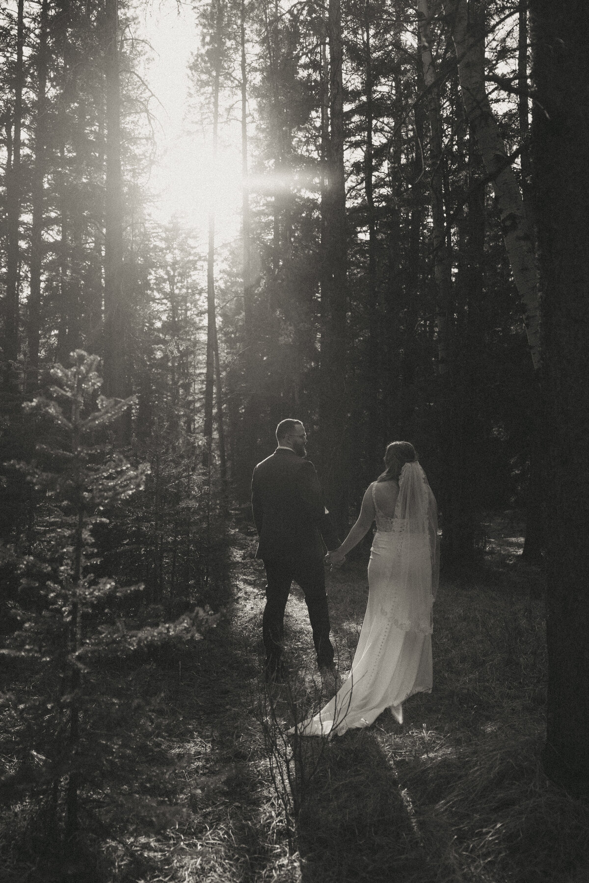 vpc-canmore-spring-elopement-67