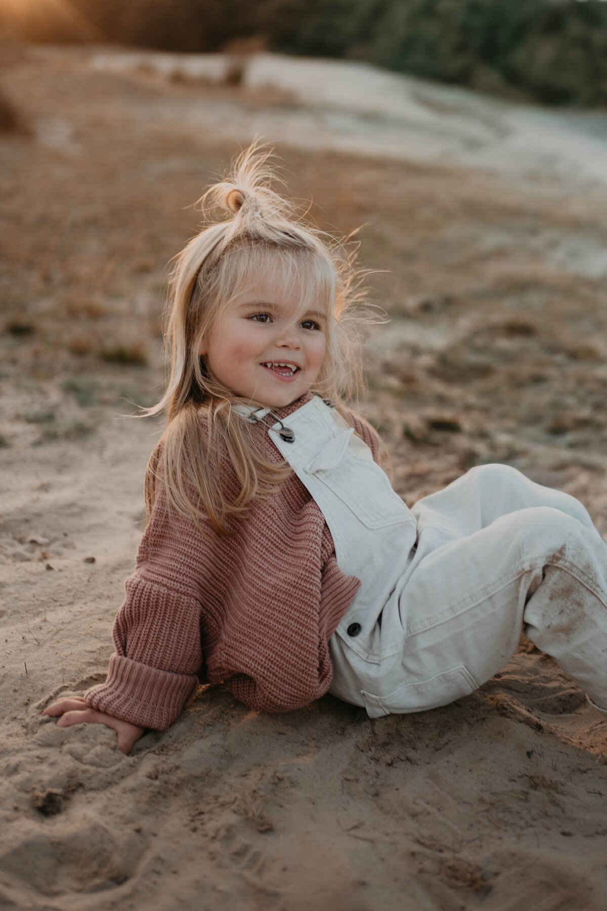 Momentjes & Zo- Fotoshoot- Gezinsshoot- Portretshoot- Diessen- Fotograaf