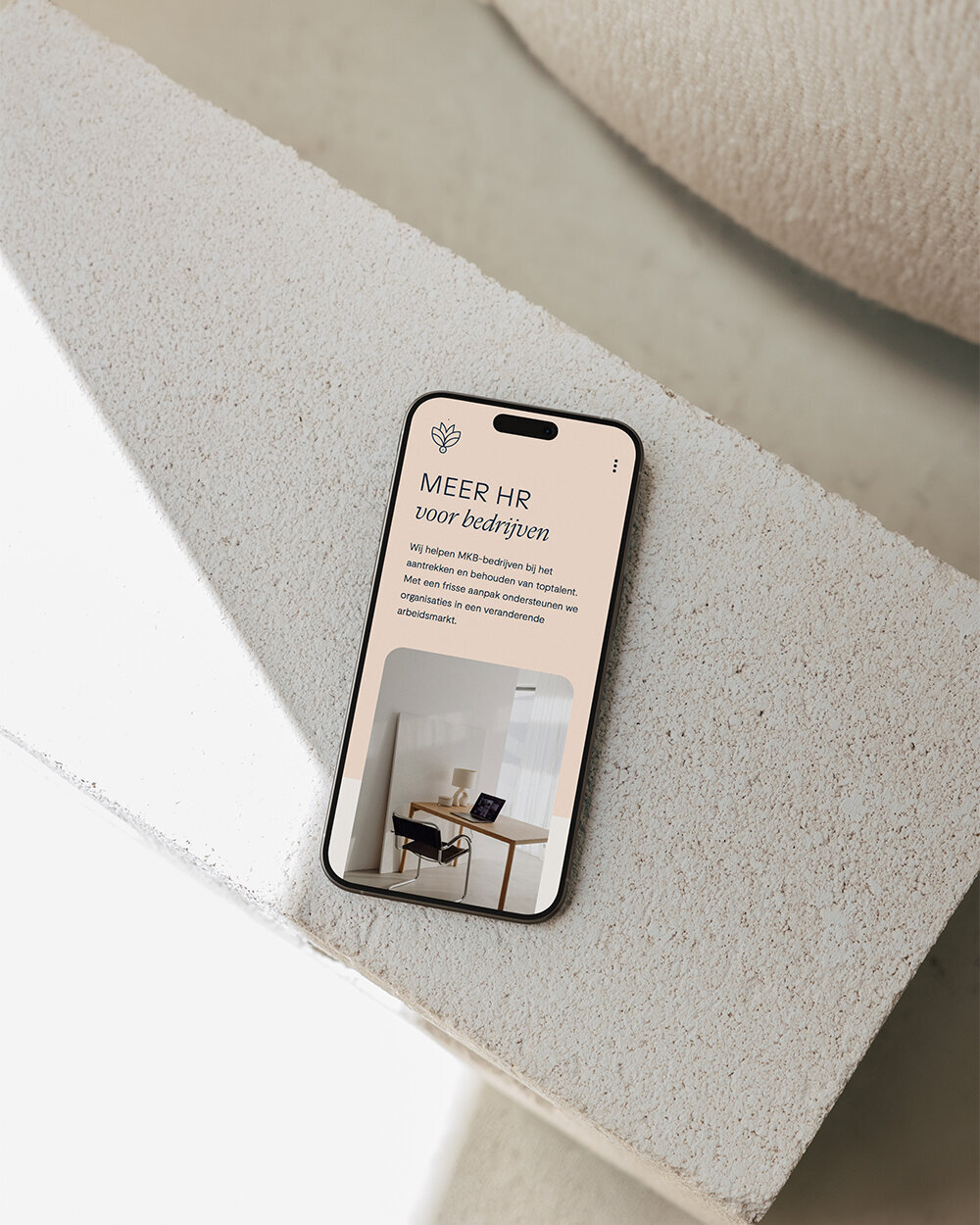 MEHR mobiele websiteweergave voor HR-diensten
