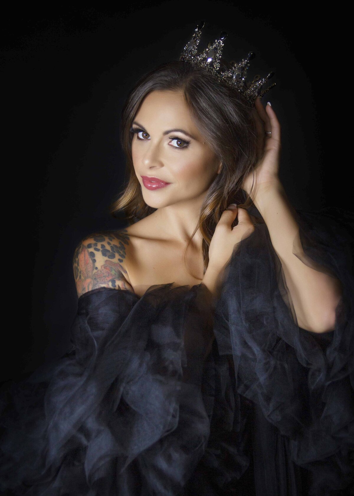 boudoir black tulle rube with queen crown
