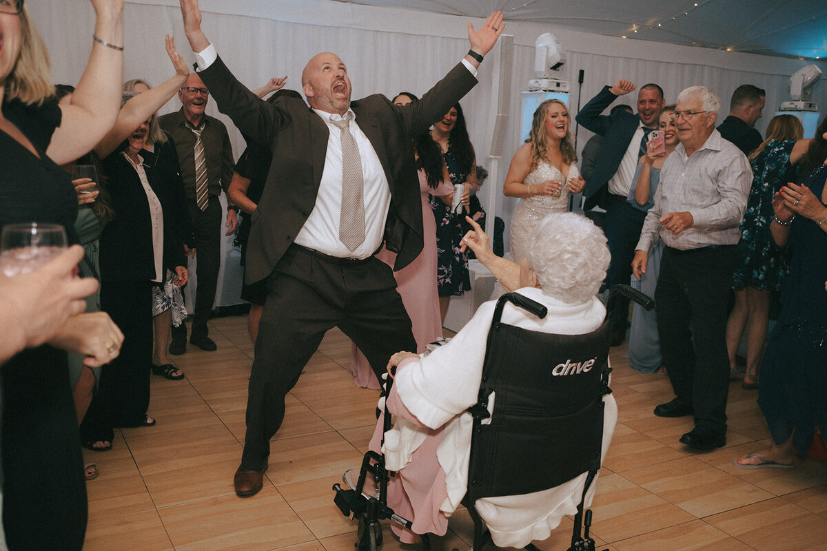 Rhode-Tripper-Wedding-Photography-45