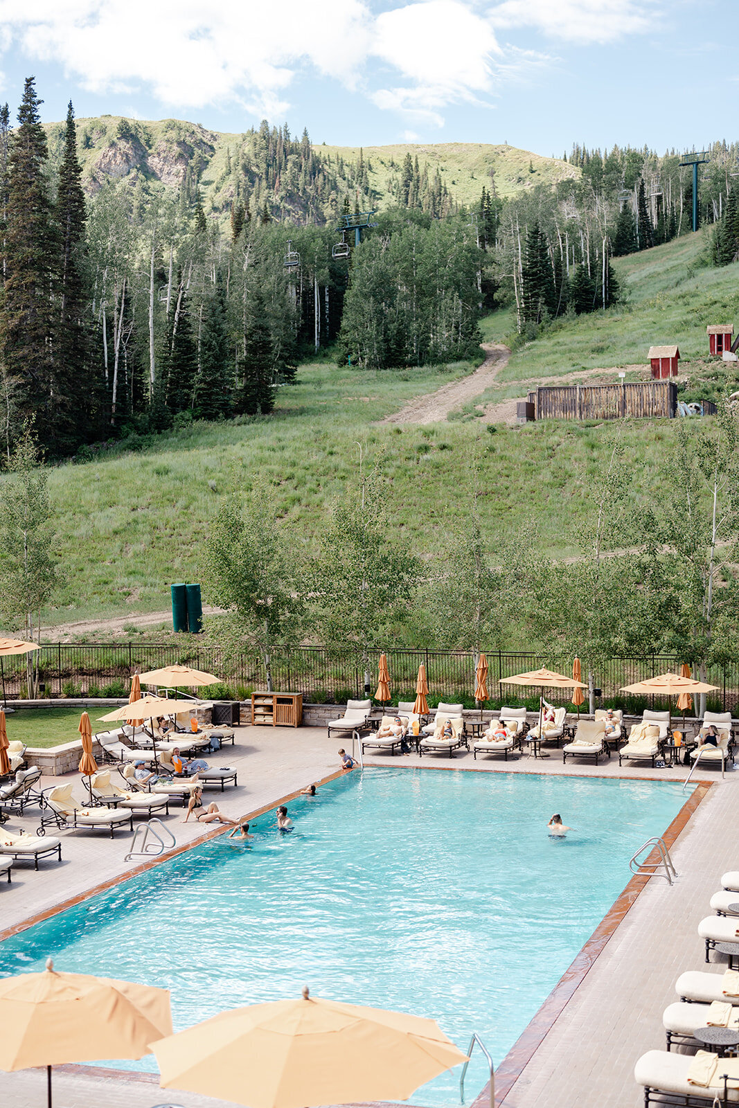 montage-deer-valley-summer-park-city-utah-wedding-logan-walker-425L-0042