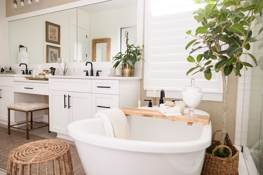 bathtub and bathroom design