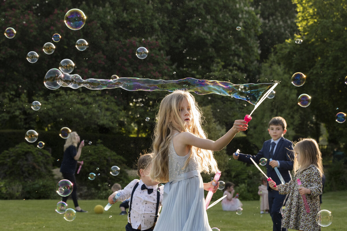 Notley-Abbey-wedding-photography-1106