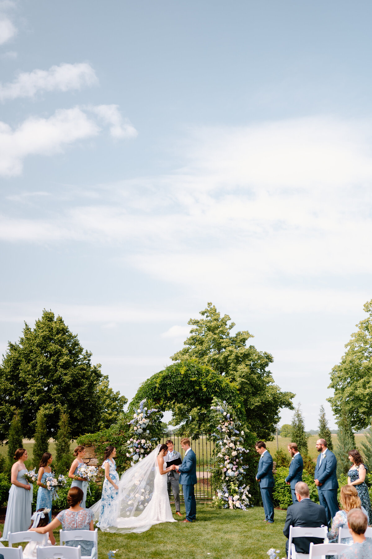 redeemed-farm-scandia-mn-wedding-photography-by-julianna-mb-40