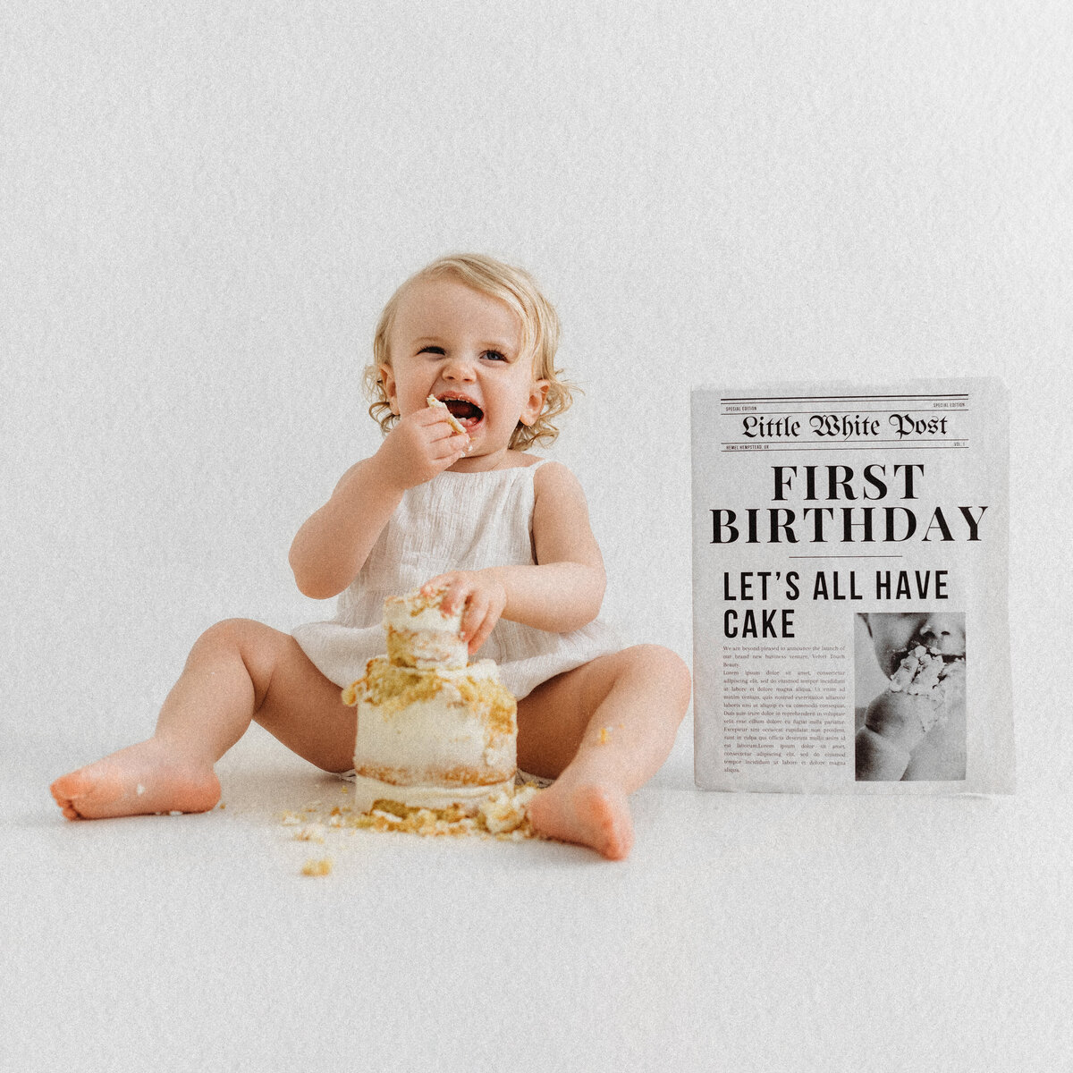 LittleWhitePhotography-Cake-Smash-31