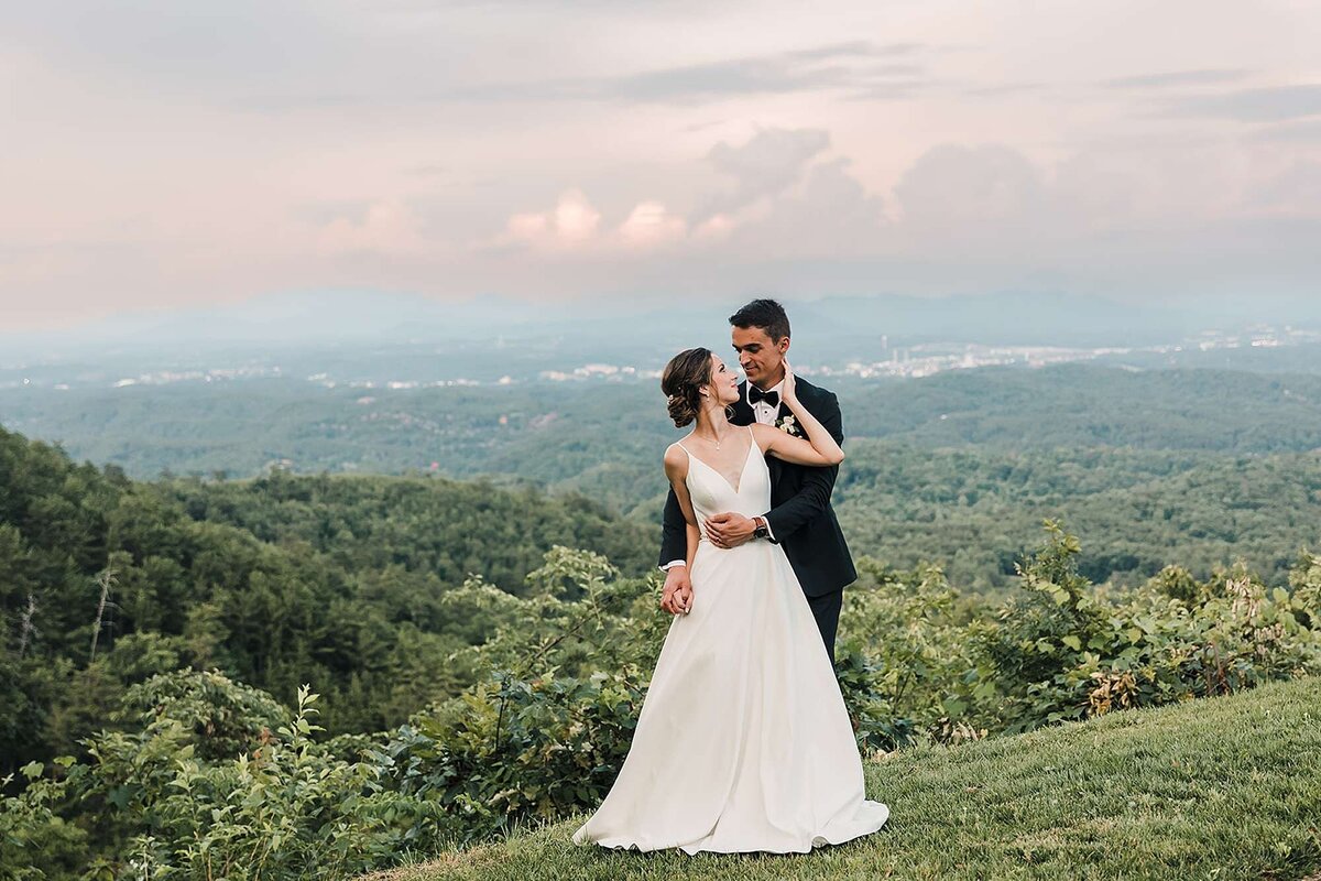 trillium-destination-wedding-venue-tennessee-knoxville