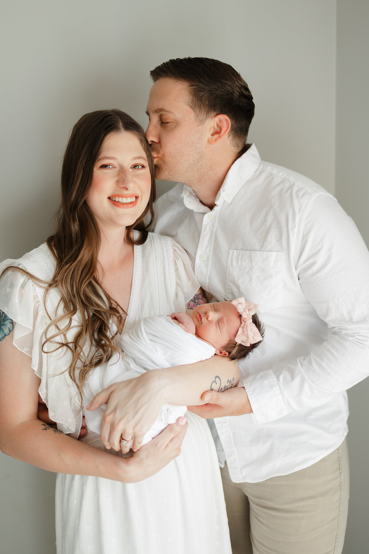 family-of-3-newborn-photography-virginia-beach