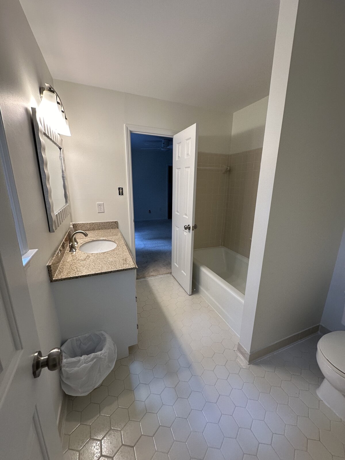 Rocas's Interior Painting 7623