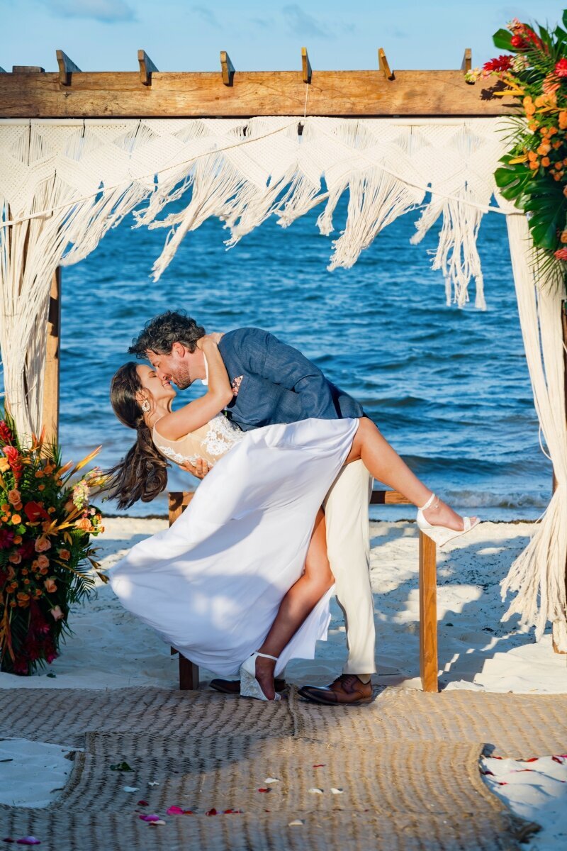 Mexico destination wedding photographers