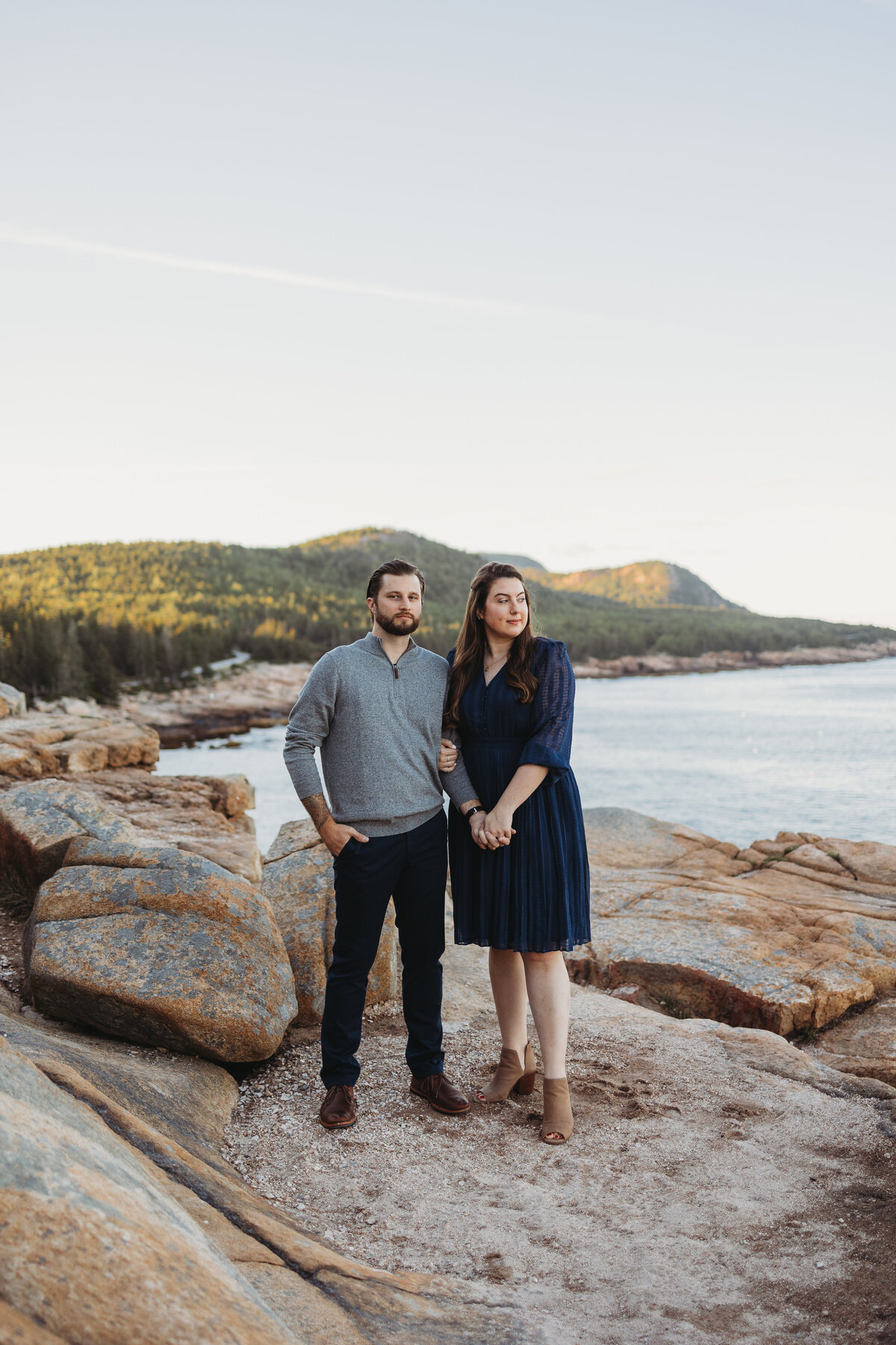 couple on large rocks
