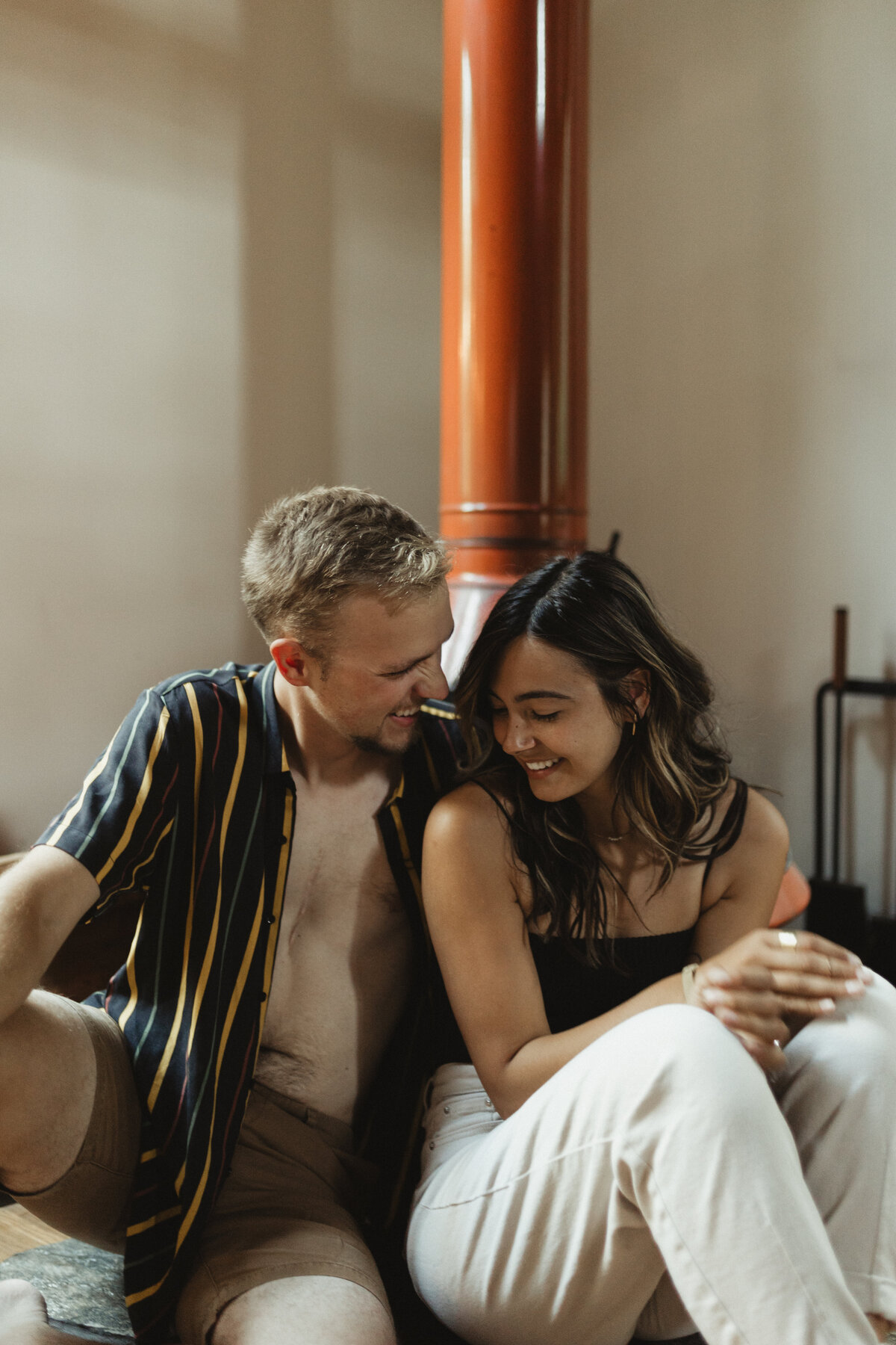 casualcouplesinhomesessionkansascityphotographer-30