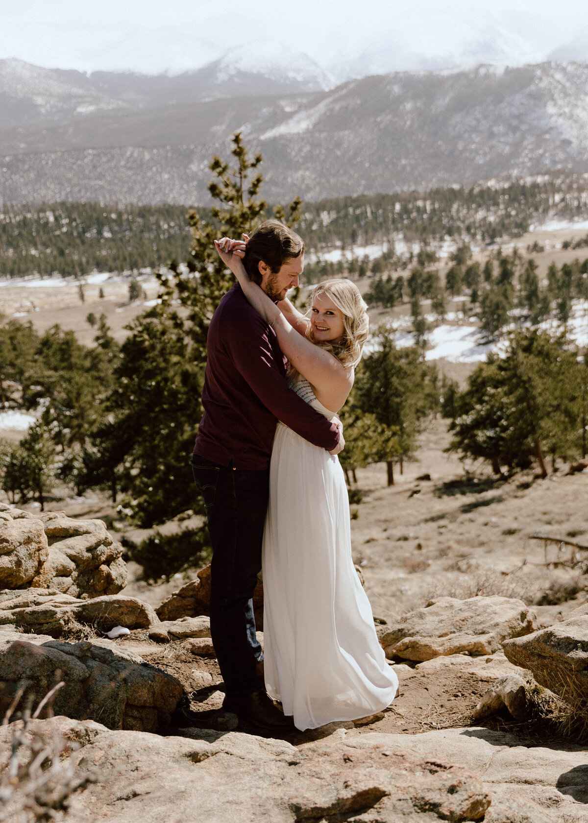 ashlynnshelbyphotograhpy_ 3m curve _ Rocky Mountain National Park Engagement Shoo-9