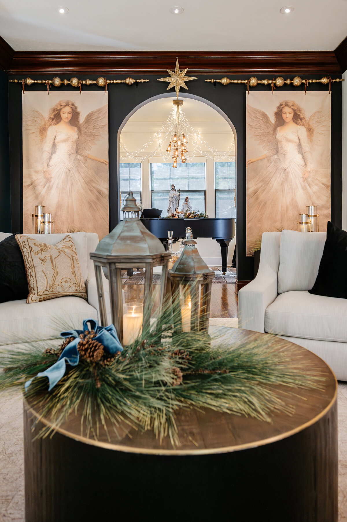 RR-2025-Christmas-Interiors-258