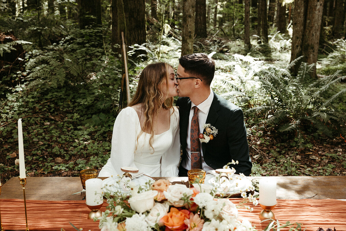 MtRainierSmallWedding-DallinHazard-366