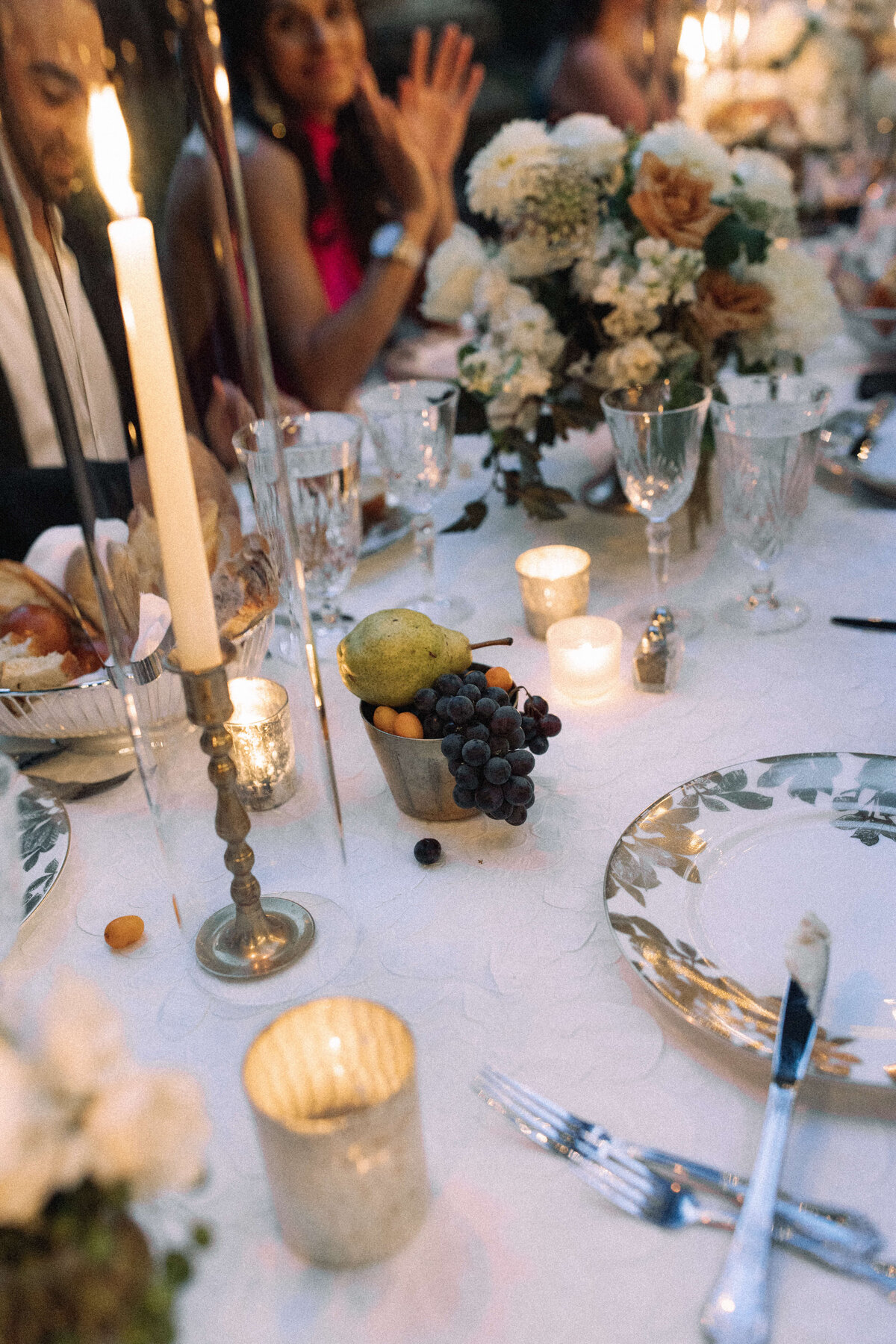 maeve-matt-wedding-fruit-centerpiece-springvale-floral