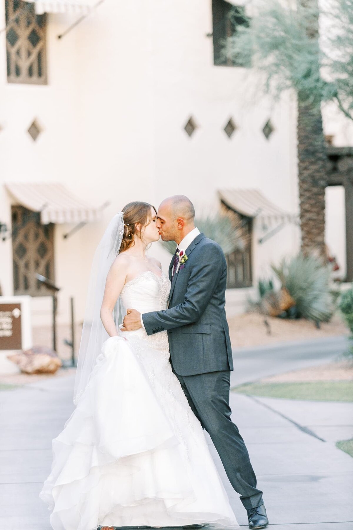 Wigwam Resort Wedding Photo by Leslie Ann Photography