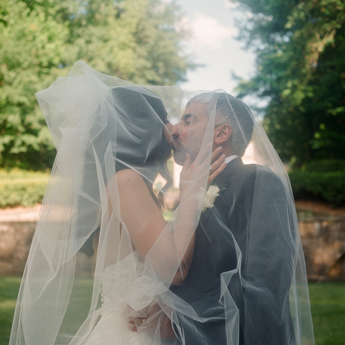 Swan-House-Alanta-history-center-documentary-best-photographer-wedding-dejauregui-photography-172