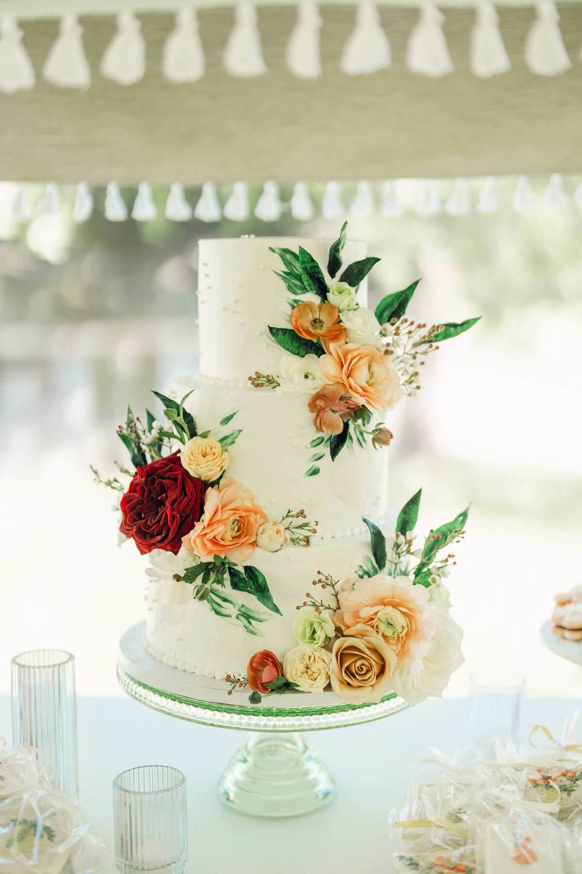 50th-birthday-cake-at-deere-creek-farm-wedding-granby