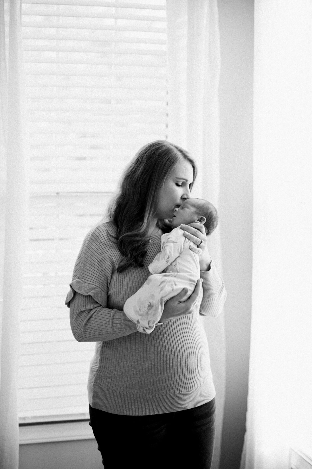Danielle-Defayette-Photography-Gray-TN-Newborn-Photos-82_1