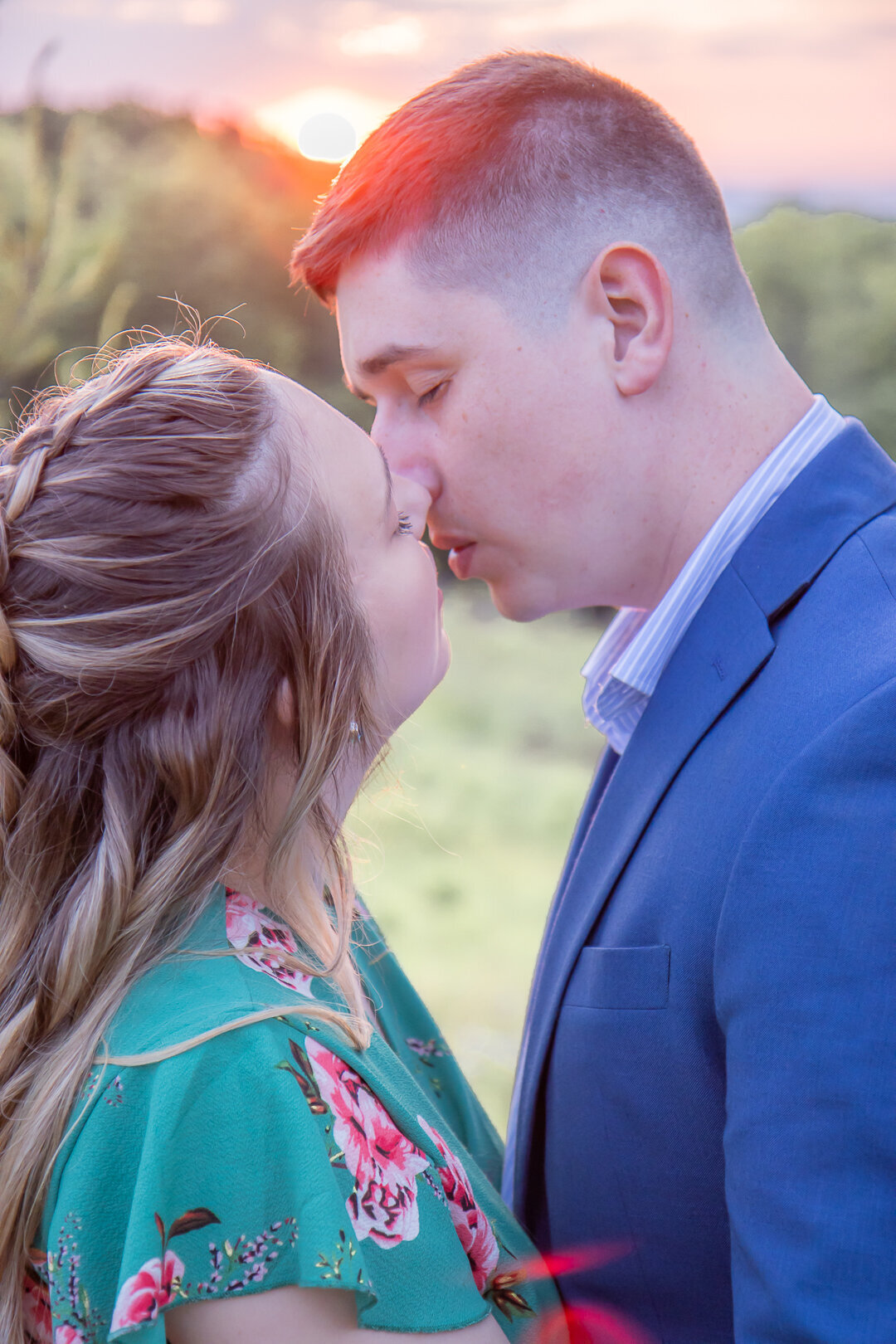 2022Kate-Matthew_engagement-session_soc-edia_top-faves-2112