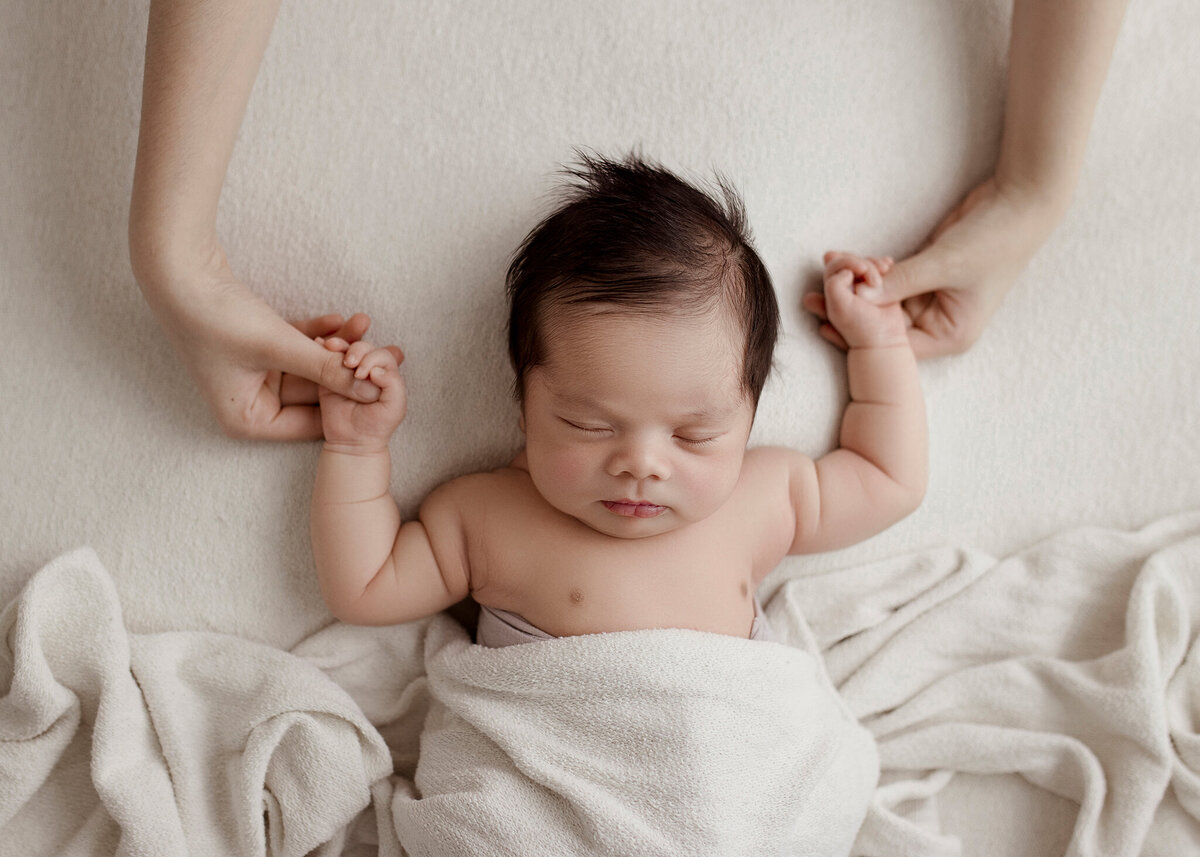 Edmonton Newborn Portraits by Kelsie Kelly Photographer 2025  (7)