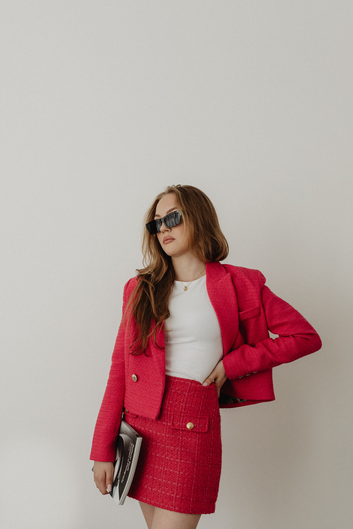 kaboompics_barbiecore-aesthetic-elegance-in-a-pink-light-32738