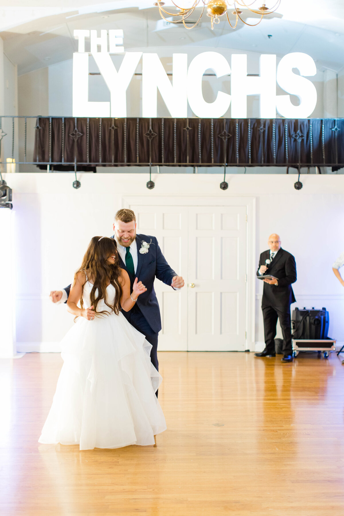 Huntingdon-Valley-Country-Club-Wedding-Reception-Party-Photos_103