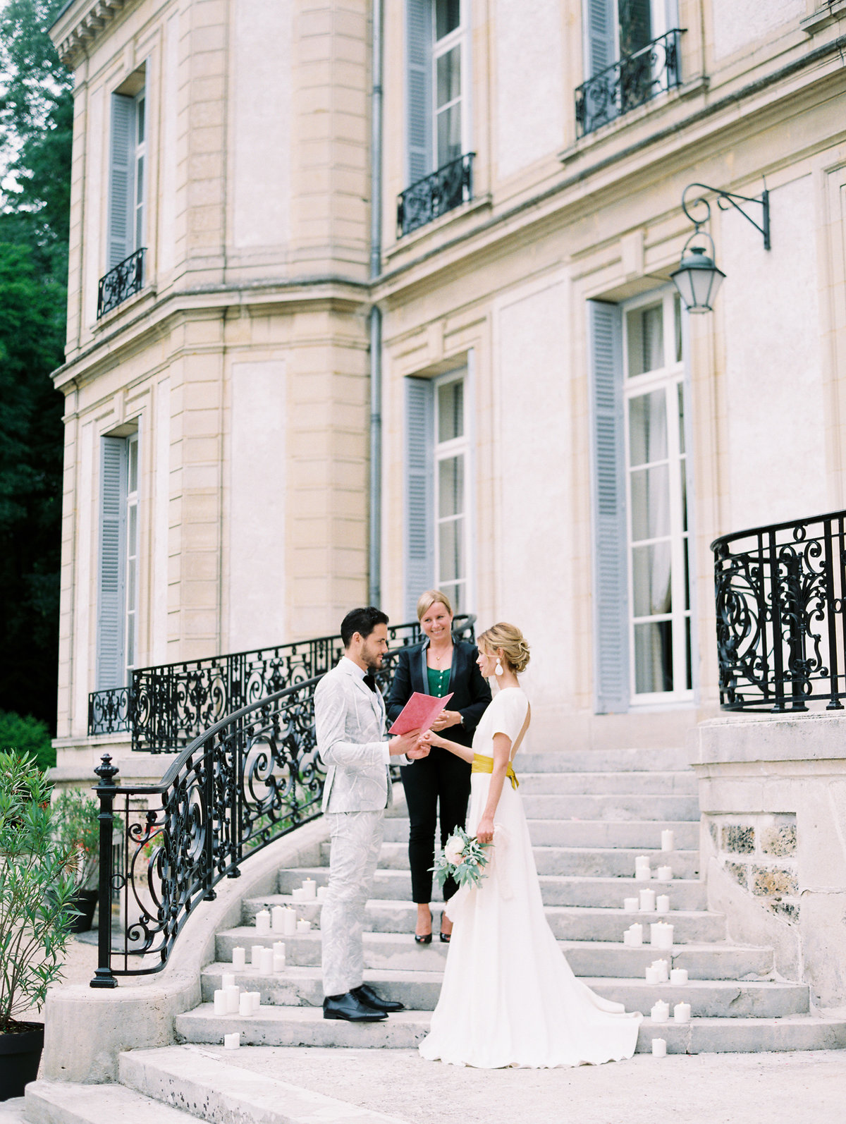 Paris Elopement photographer 10