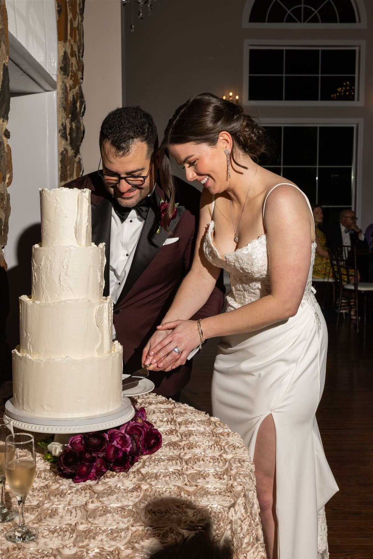 Rebecca & Mike Wedding_10-2733_websize